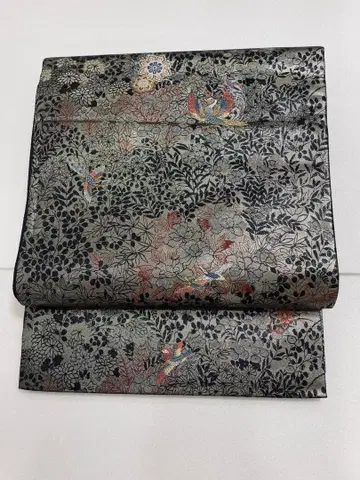 [ 새상품급 ] 블랙과 금실의 대비가 모던한 꽃과 봉황 육통 후쿠로 오비