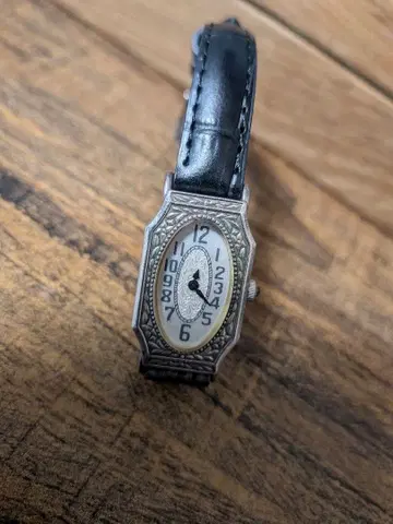 여성용 쿼츠 손목시계 타원형