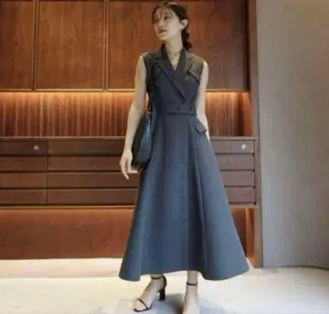 [ L'AUBE BLANC ] Sleeveless Coat Dress