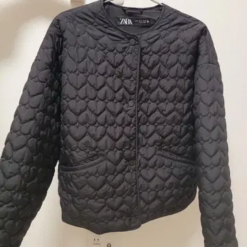 ZARA 블랙 다운 자켓 M