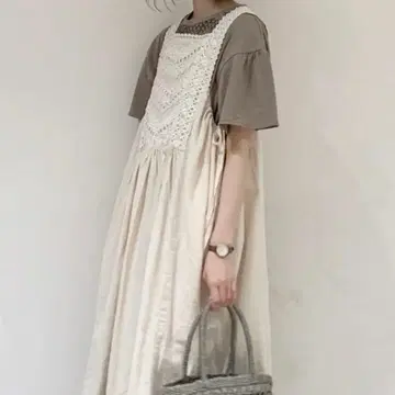 사만사 모스모스 슬리브리스 레이스 원피스 (아이보리)