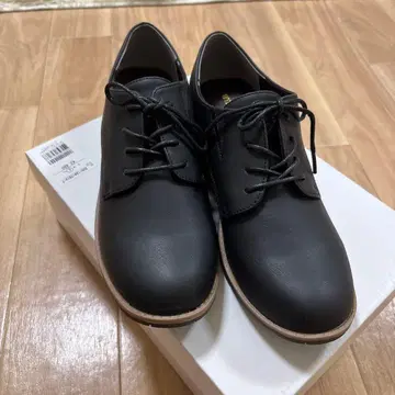 블랙 가죽 신발 레이스업