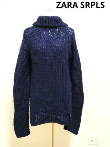 ZARA SRPLS 큼직한 니트 새상품급 네이비