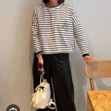 rosymonster 보더 상의