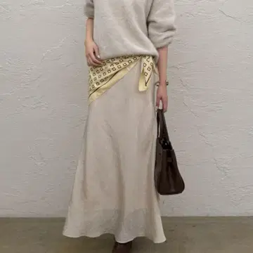 드레이프감 프릴 스커트