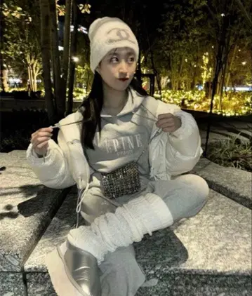 에피 파리 저지 세트업 그레이 x 핑크 에피누