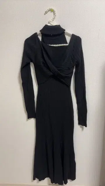 MERCURYDUO 2WAY 랜덤 리브 뷔스티에풍 머메이드 니트 원피스