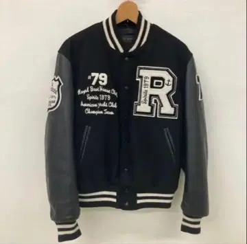 로열 보트 하우스 클럽 바시티 자켓