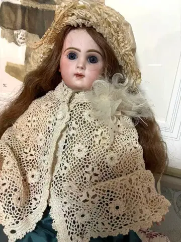 레이스 편직 앤티크 케이프