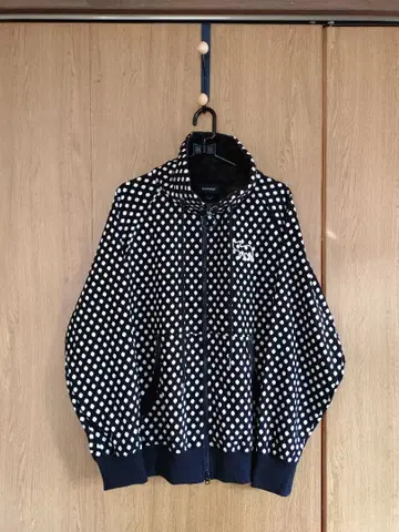 멜란지 도트 지퍼 상의 (맨투맨?)