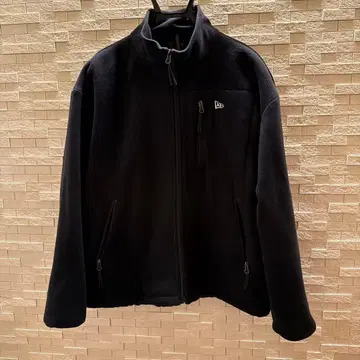 NEW ERA M 사이즈 폴라테크 블랙 플리스 자켓