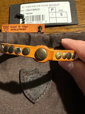 HTC 브라운 가죽 팔찌