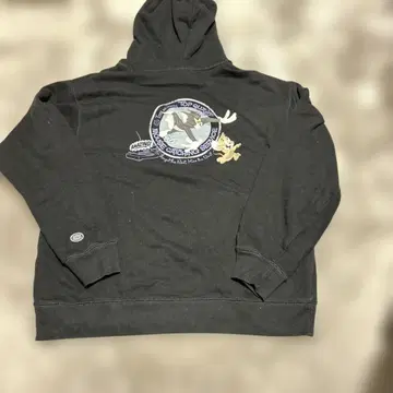 캐릭터 자수 블랙 후드티