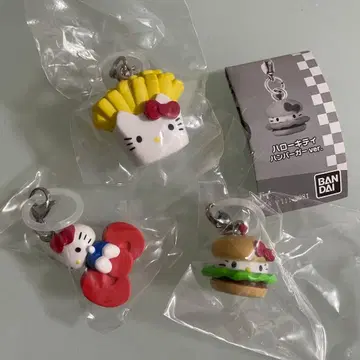 헬로키티 아메리칸 디자인 메지루시 액세서리