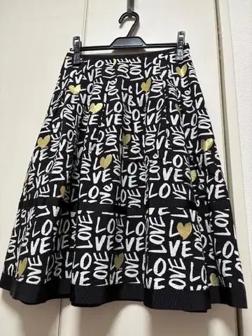 엠즈 그레이시(M'S GRACY) 카탈로그 게재 스커트