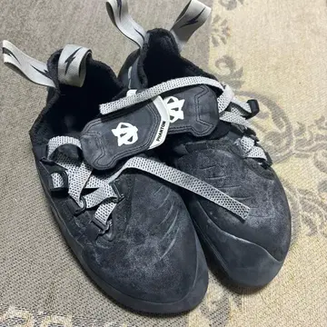 이볼브 클라이밍 신발