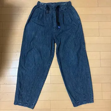 다크 블루 스트레이트 데님 팬츠