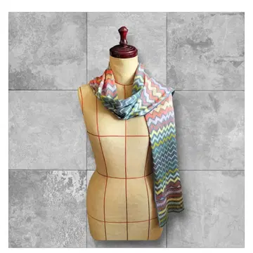 미쏘니 MISSONI 지그재그 패턴 스톨