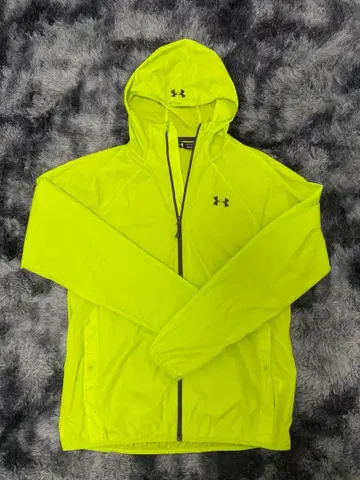 Under Armour 나일론 자켓