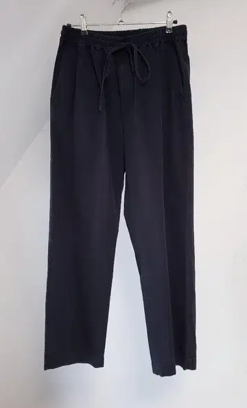 오가닉 코튼 오트만 플랫 프론트 이지 팬츠 2 사이즈 블랙 컬러