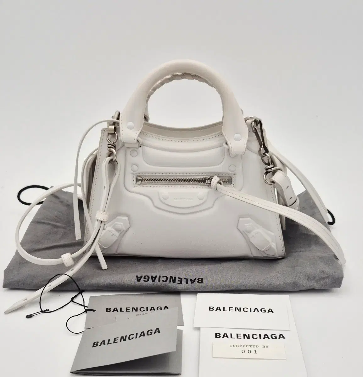 부산 중고가방 | 브랜드 중고거래 플랫폼, 번개장터