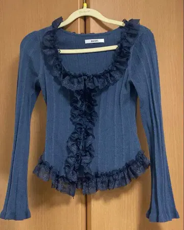 [ SNIDEL ] Sustainable 프릴 니트 풀오버