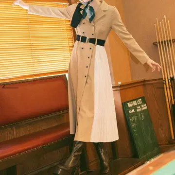 레이디 아젤 바이컬러 플리츠 트렌치 원피스