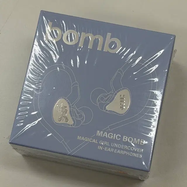 미개봉 현물 바로배송) 아일릿 bomb 인이어 앨범