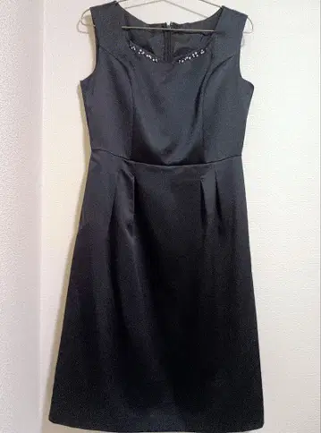 Feroux 2way 원피스 비즈 장식