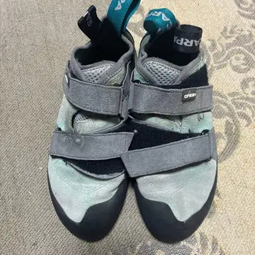 SCARPA 클라이밍 슈즈 그레이/블랙