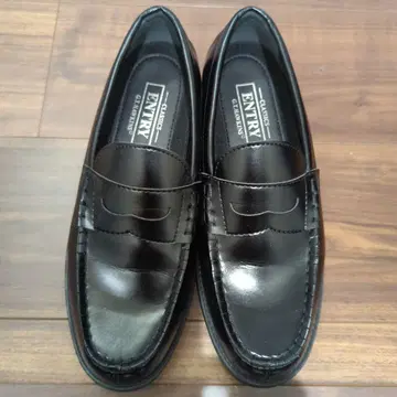 ENTRY 블랙 로퍼 호킨스