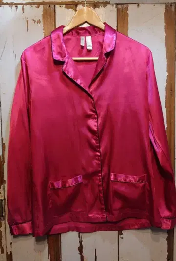 US 구제 의류 새틴 파자마 셔츠 / 마젠타 컬러 / M