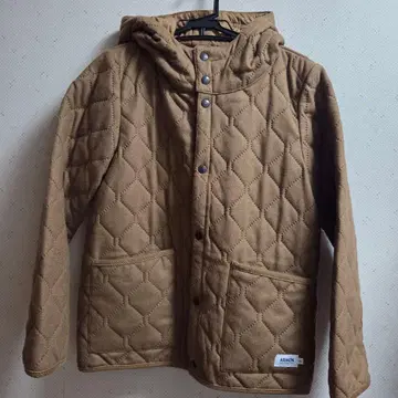 ARMEN 베이지 퀼팅 자켓 후드 부착 [ 미사용 새상품 ]
