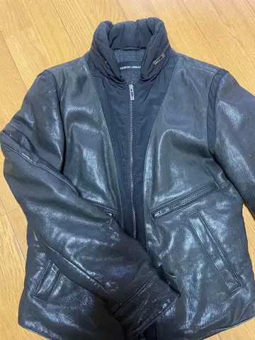 조르지오 아르마니 블랙 레더 자켓 블랙 택