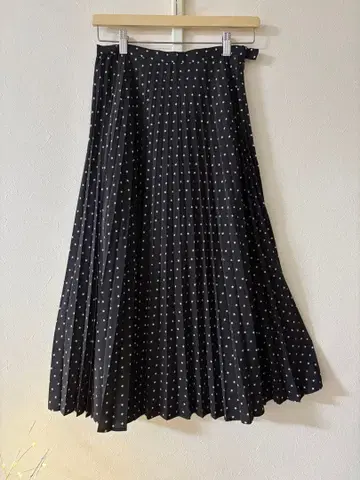 journal standard 별 패턴 플리츠 스커트 블랙