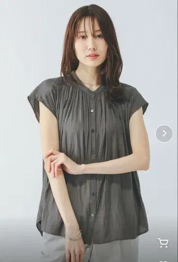 [ 새상품 ] 시원한 릴랙스 개더 블라우스 반팔