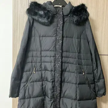 엑시즈팜 롱 다운 코트 M