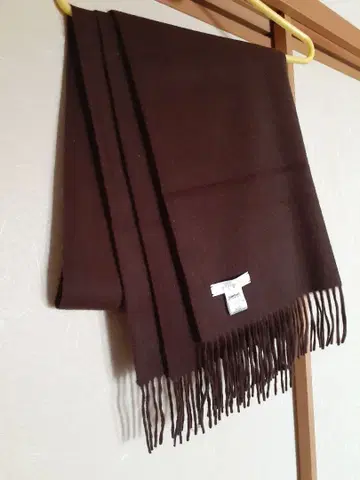 유니클로 캐시미어 100% 다크 브라운 스톨 머플러