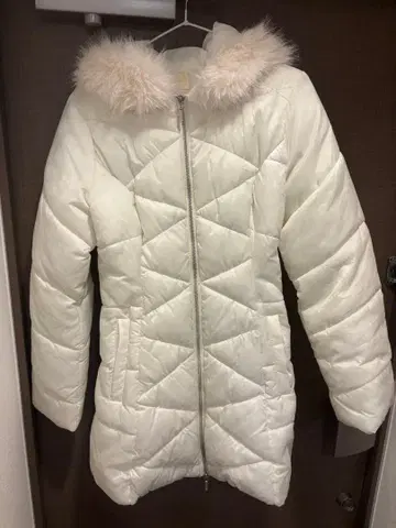 cherimi 다운 화이트