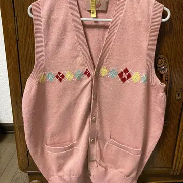 칼 헬무트 핑크 베스트 핑크하우스 *:... ...:*