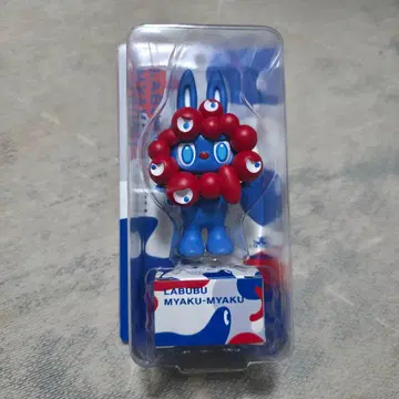 오사카 간사이 만박 LABUBU 러브브 미야쿠미야쿠 콜라보 피규어 정품