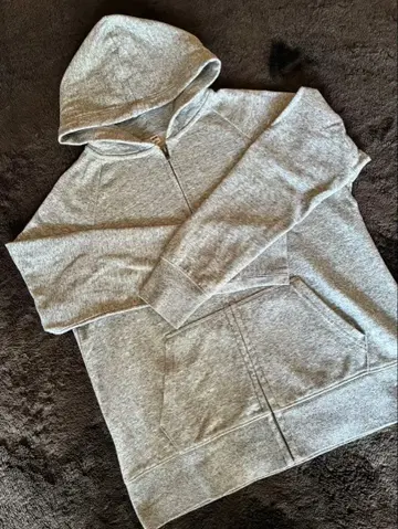 유니클로 후드티 L 2장 세트