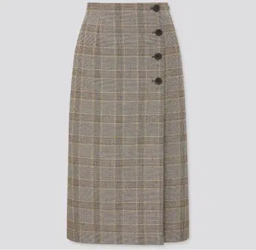 그레이 계열 체크 버튼 달린 타이트 스커트