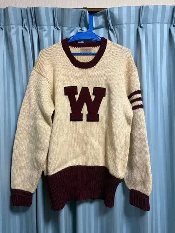 60s 칼리지 스웨터