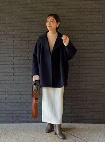 GU 코지 멜톤 케이프 코트 3XL