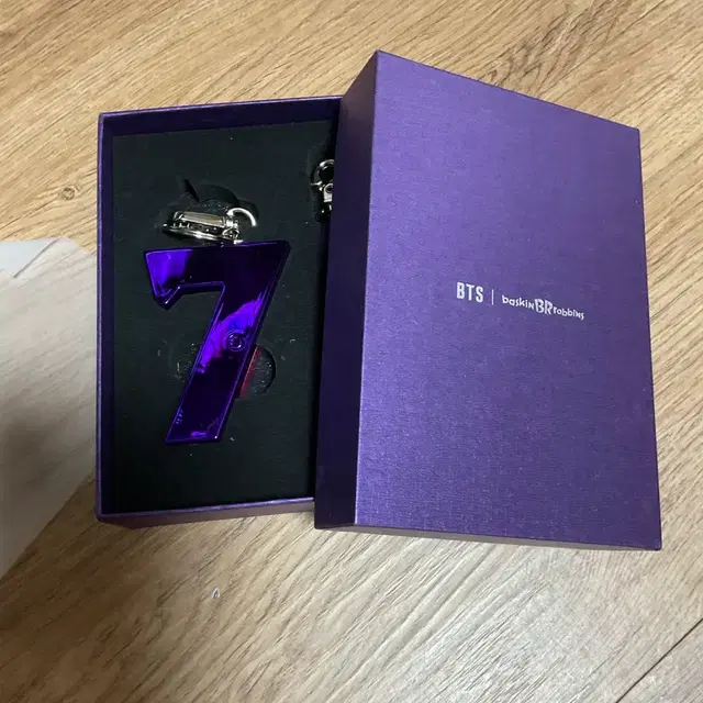 방탄소년단 베스킨라빈스 키링 7주년