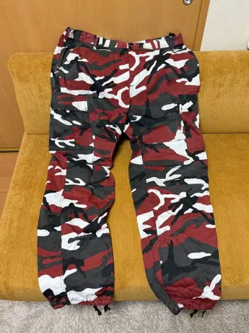 위장복 L 사이즈 빨간색 검정 흰색