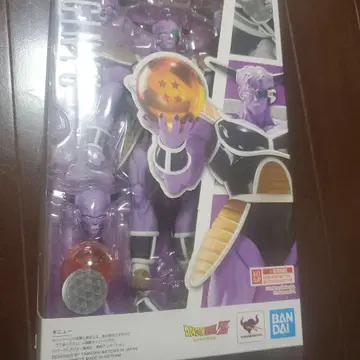 드래곤볼 기뉴 피규어