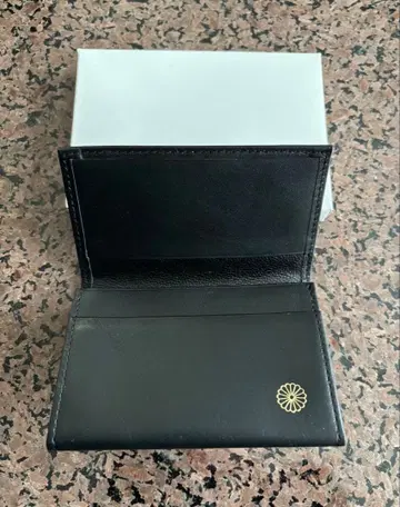 황궁 한정품 국화 문양 명함지갑 블랙 컬러