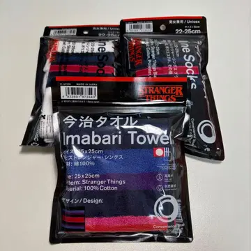 기묘한 이야기 훼미리마트 삭스 2켤레 & 타월 세트 22-25